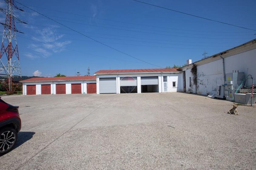 Spațiu industrial, de 310 mp, în Central