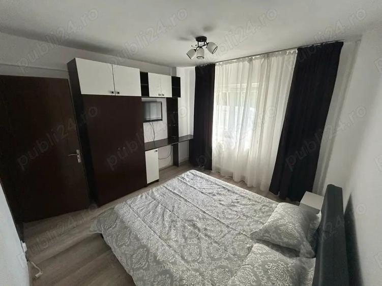 Apartament cu 2 camere semidecomandat în Colentina