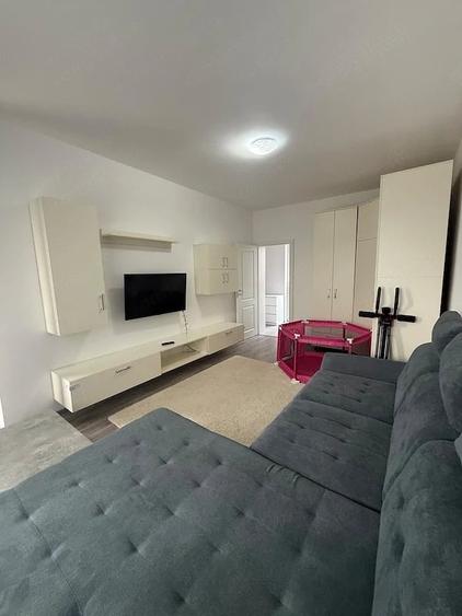 Apartament cu 2 camere decomandat în Giroc