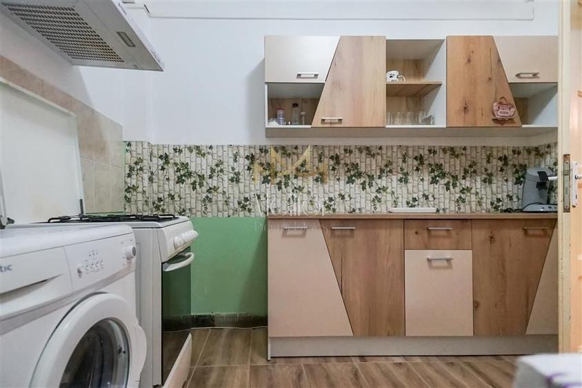 Apartament cu 2 camere semidecomandat în Horea