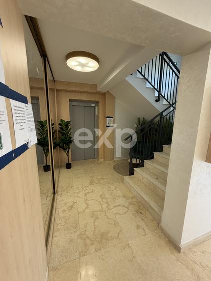 Apartament cu 2 camere decomandat în Galata