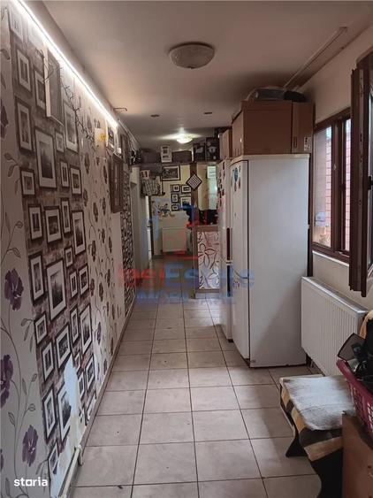 Casă cu 3 camere decomandat în Copou