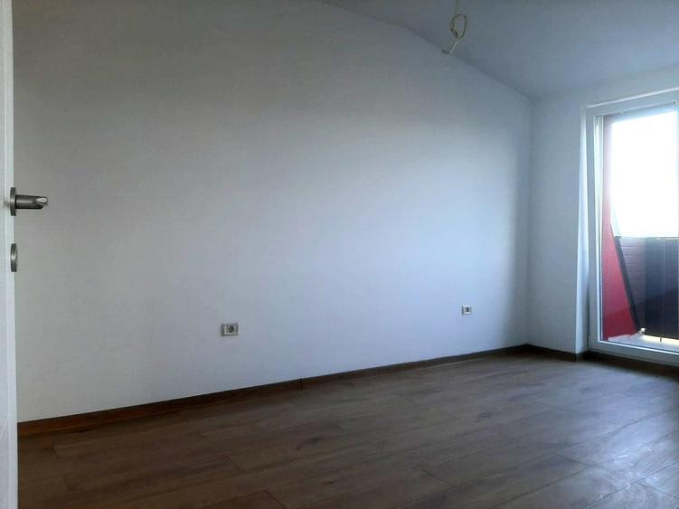 Apartament cu 2 camere decomandat în Sud
