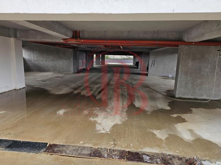 Apartament cu 4 camere decomandat în Theodor Pallady