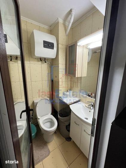 Garsonieră semidecomandată, mobilată în Podu Roș