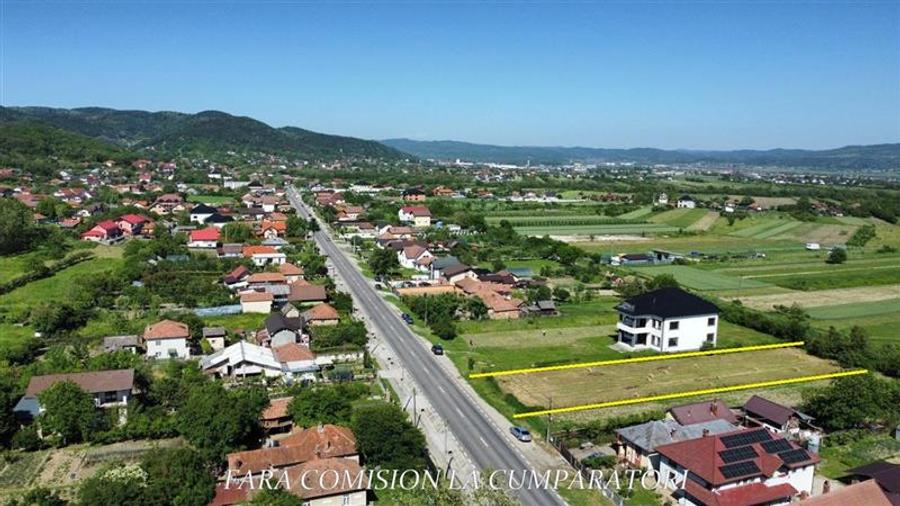 Teren Construcții intravilan de 1895 mp, în Copăcelu