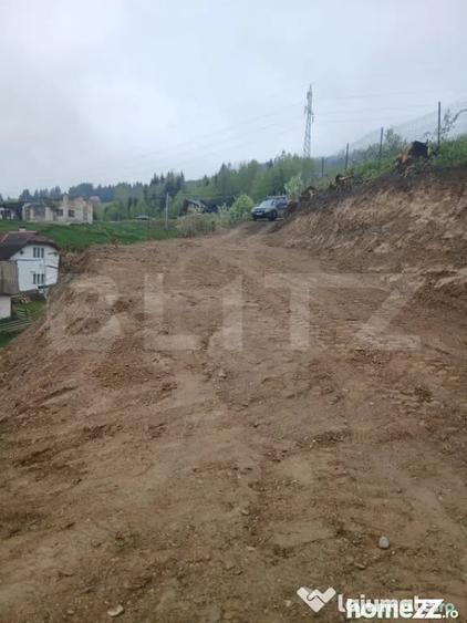 Teren de 7500 mp, în Central