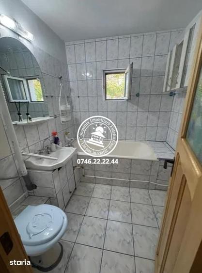 Apartament cu 2 camere decomandat în Nicolina