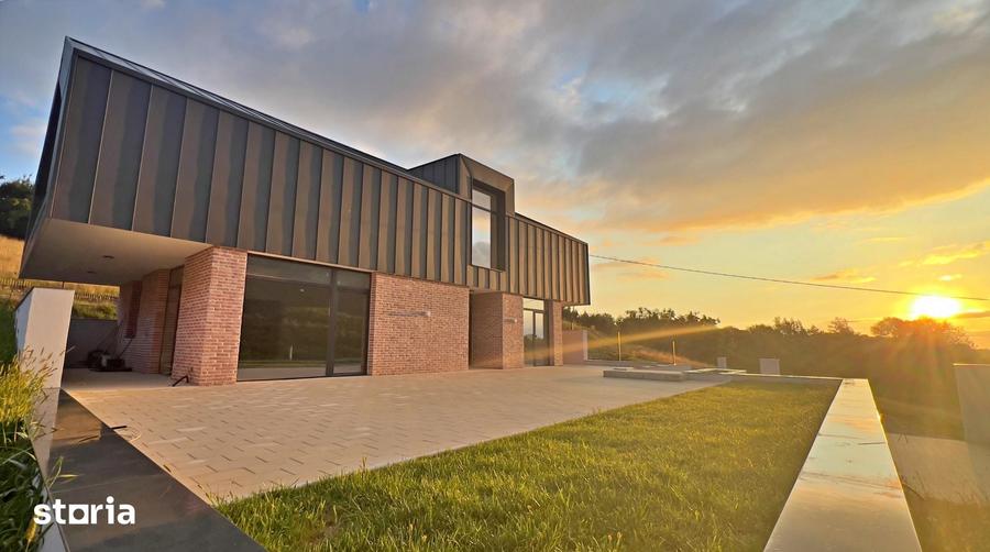 Casa 5 camere arhitectura moderna cu panorama spre Cetatea Cisnadioara - 15