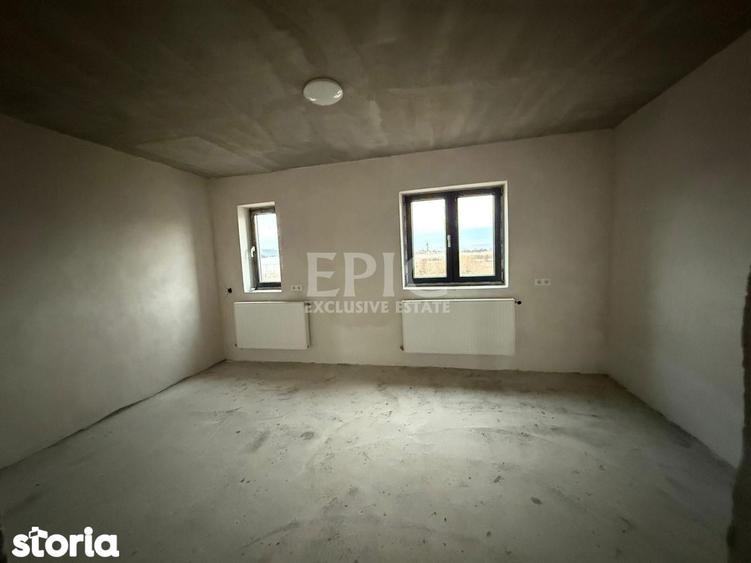 Casă cu 4 camere cu Teren 250 Mp în Sântana de Mureș