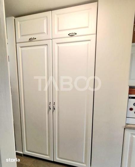 Apartament cu 3 camere decomandat în Sopor