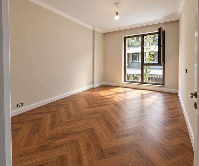 Apartament cu 3 camere decomandat în Herăstrău