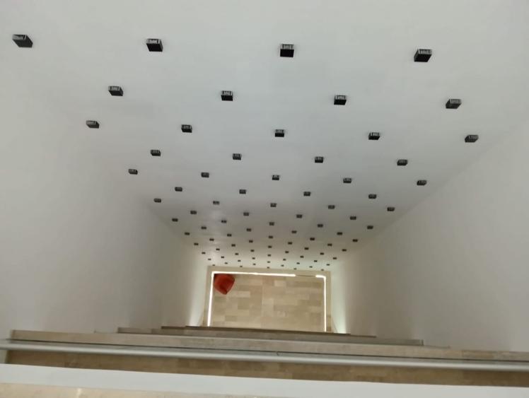 Apartament cu 4 camere semidecomandat în Herăstrău
