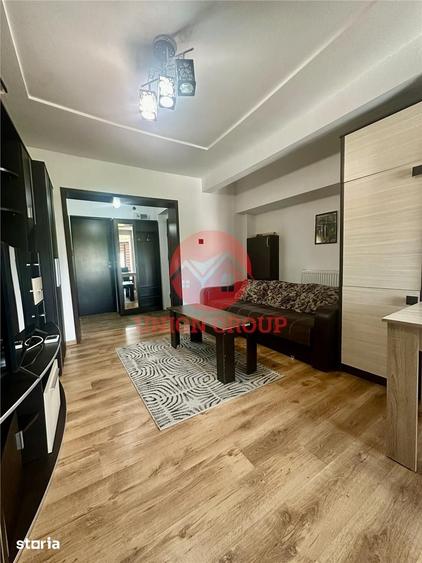 Apartament cu 2 camere, mobilat în Central — fotografia 1