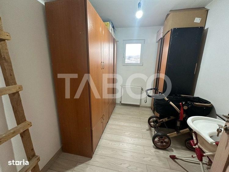 Casă cu 4 camere cu Teren 1040 Mp în Perșani
