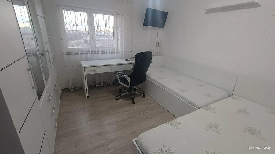 Apartament cu 2 camere semidecomandat în Berceni
