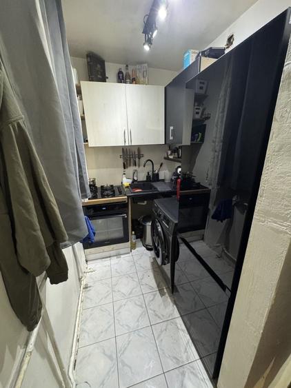 Apartament cu 2 camere semidecomandat în Andrei Mureșanu