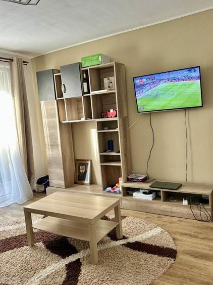 Apartament cu 2 camere decomandat în Florești
