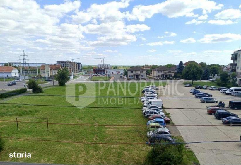 Apartament cu 4 camere în Micro 17