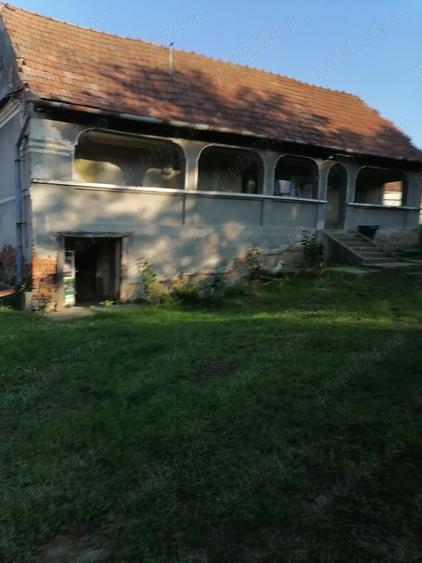 Casă cu 2 camere cu Teren 5400 Mp în Valea Lungă