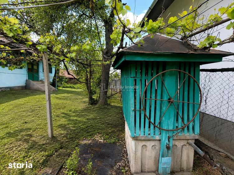 Casă cu 2 camere cu Teren 2112 Mp în Apoldu de Jos