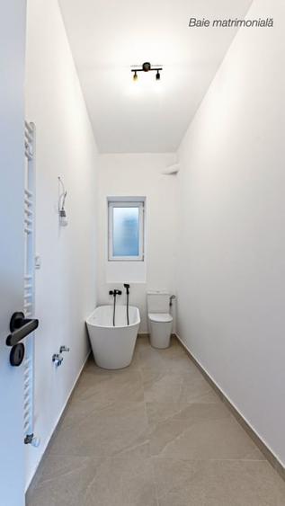 Apartament cu 3 camere în Spitalul Județean