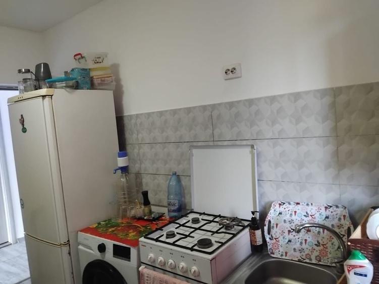 Casă cu 3 camere în Central
