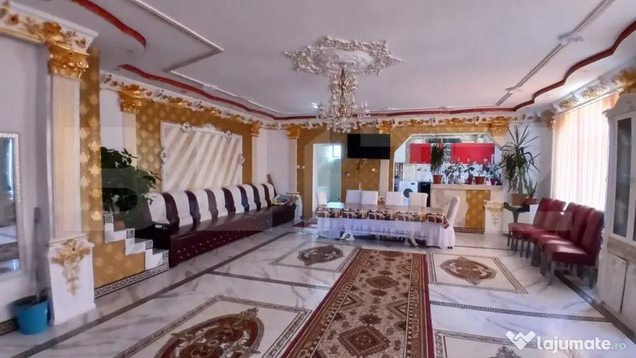 Casă cu 7 camere cu Teren 1000 Mp în Gornești