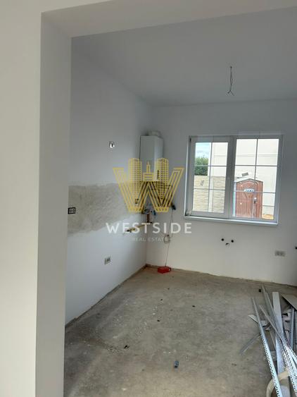 Apartament cu 3 camere decomandat în Sânandrei