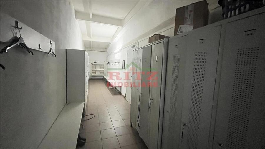 VANZARE INCHIRIERE HALA INDUSTRIALA 560mp, cu pod+teren 278mp, Zona Crisan! - 1