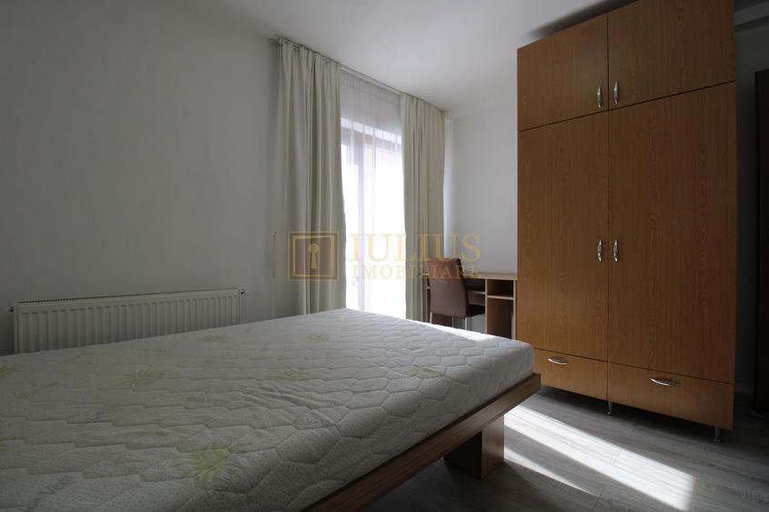 Apartament cu 3 camere semidecomandat, mobilat în Nord