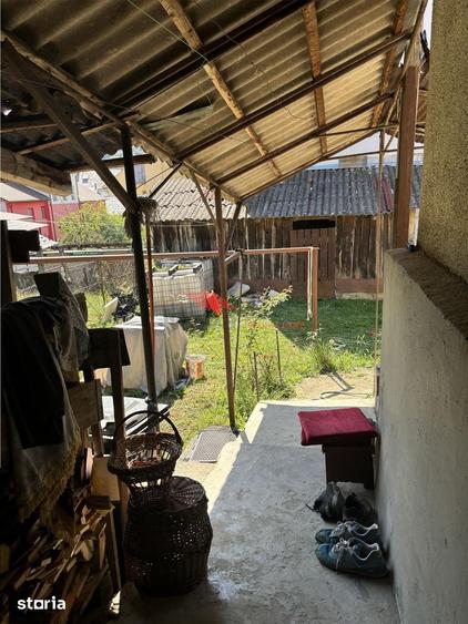 Casă cu 5 camere cu Teren 520 Mp în Central