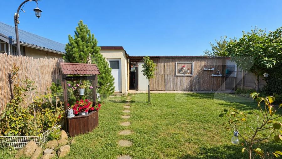 Duplex cu 5 camere cu Canalizare în Moșnița Veche