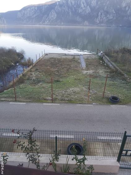 Teren de 60 mp, în Dubova