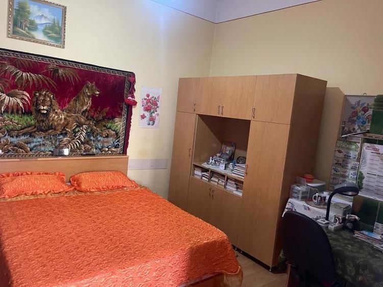 Casă cu 2 camere în Central