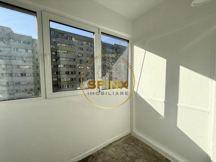 Apartament cu 4 camere decomandat în Iancului
