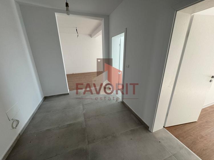 Apartament cu 3 camere în Girocului