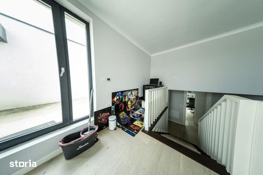 Casă cu 3 camere cu Teren 40 Mp în Podu Roș