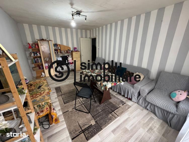 Apartament cu 2 camere decomandat în 1 Mai