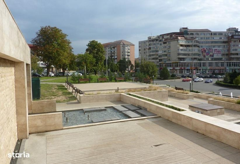 Spațiu comercial, în Dacia
