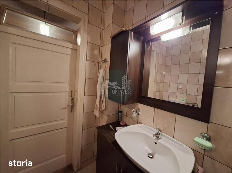 Casă cu 4 camere cu Teren 320 Mp în Lazaret