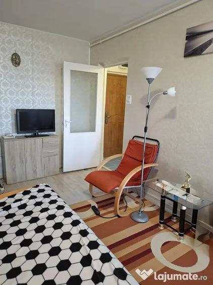 Garsonieră semidecomandată în Central