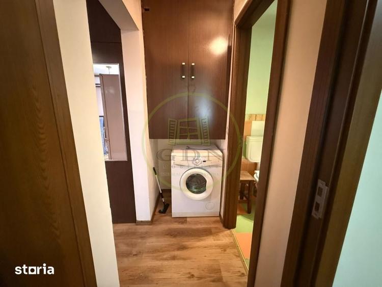 Apartament cu 2 camere decomandat în Rovine