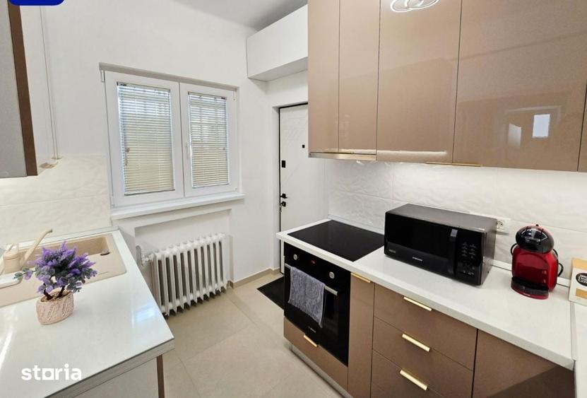 Apartament cu 3 camere în Unirii
