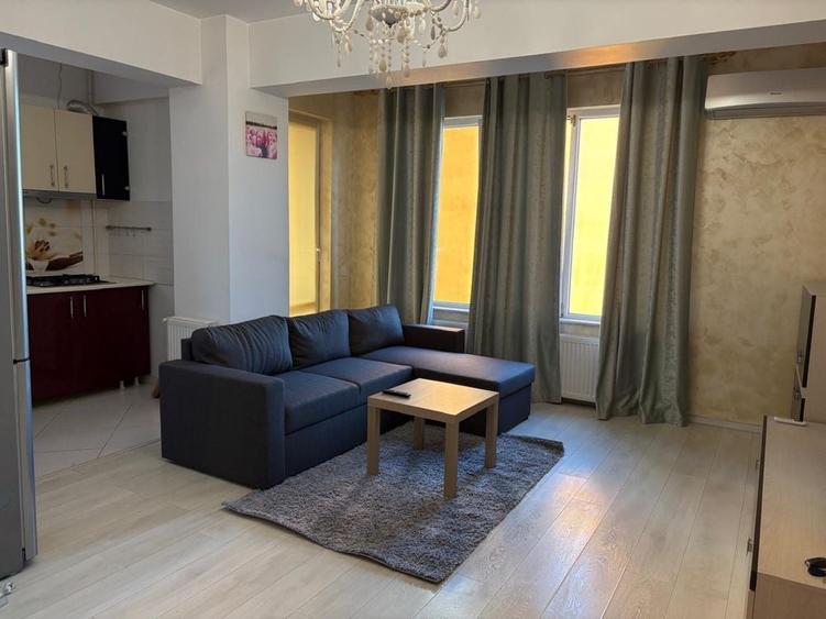 Apartament cu 2 camere decomandat în Berceni