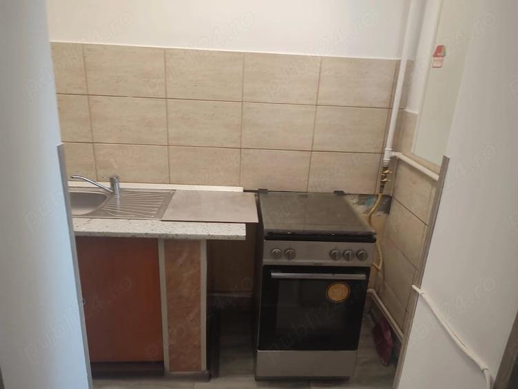 Apartament cu 2 camere semidecomandat în Central