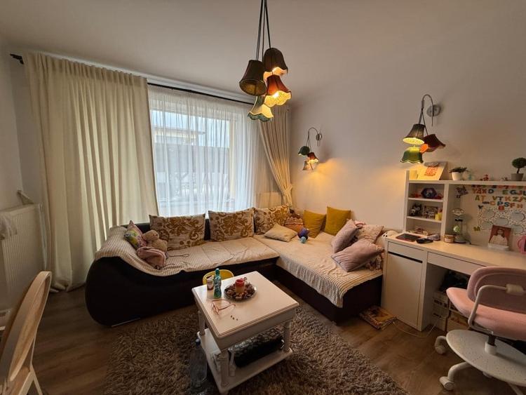 Apartament cu 2 camere semidecomandat, mobilat în Giroc — fotografia 3