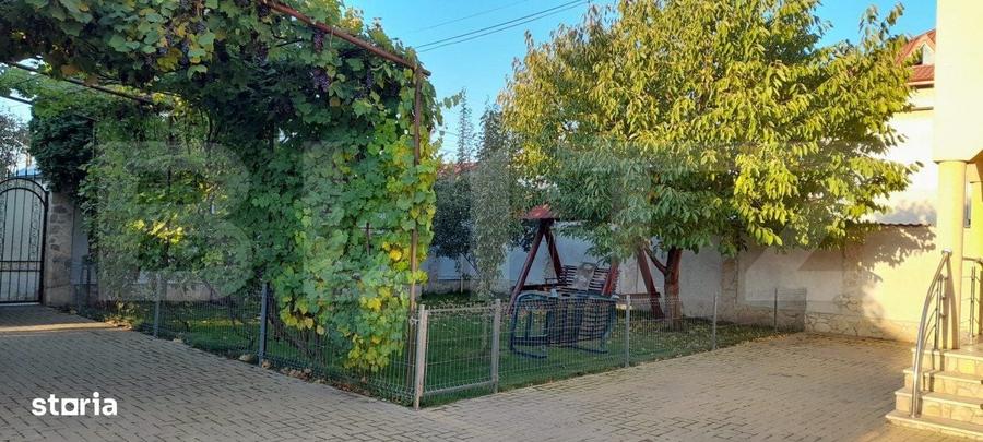 Casă cu 4 camere în Paltin