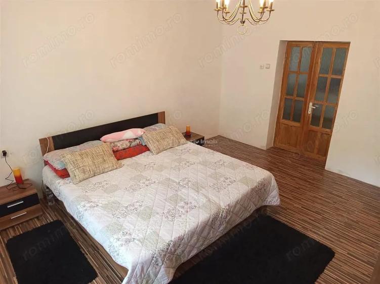 Casă cu Teren 1803 Mp în Anina
