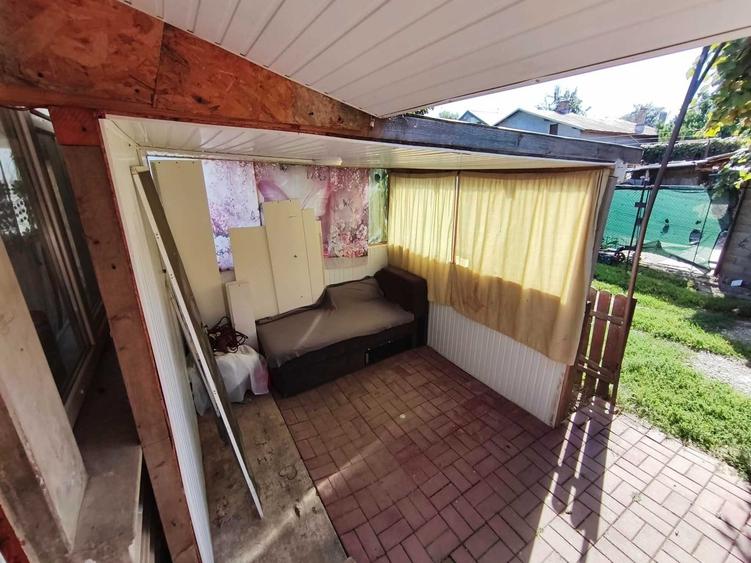 Casă cu 2 camere cu Teren 100 Mp în Palanca